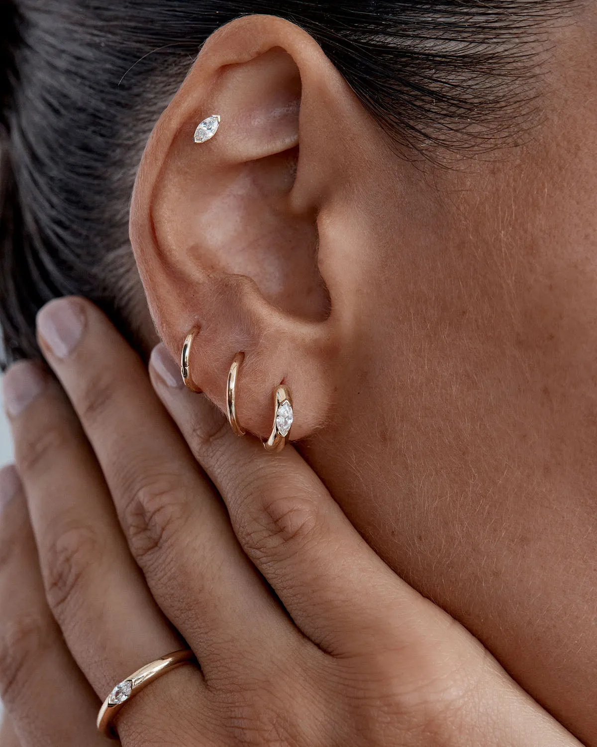 14k Solid Gold Floating Petal Lab-Grown Diamond Cartilage Earring